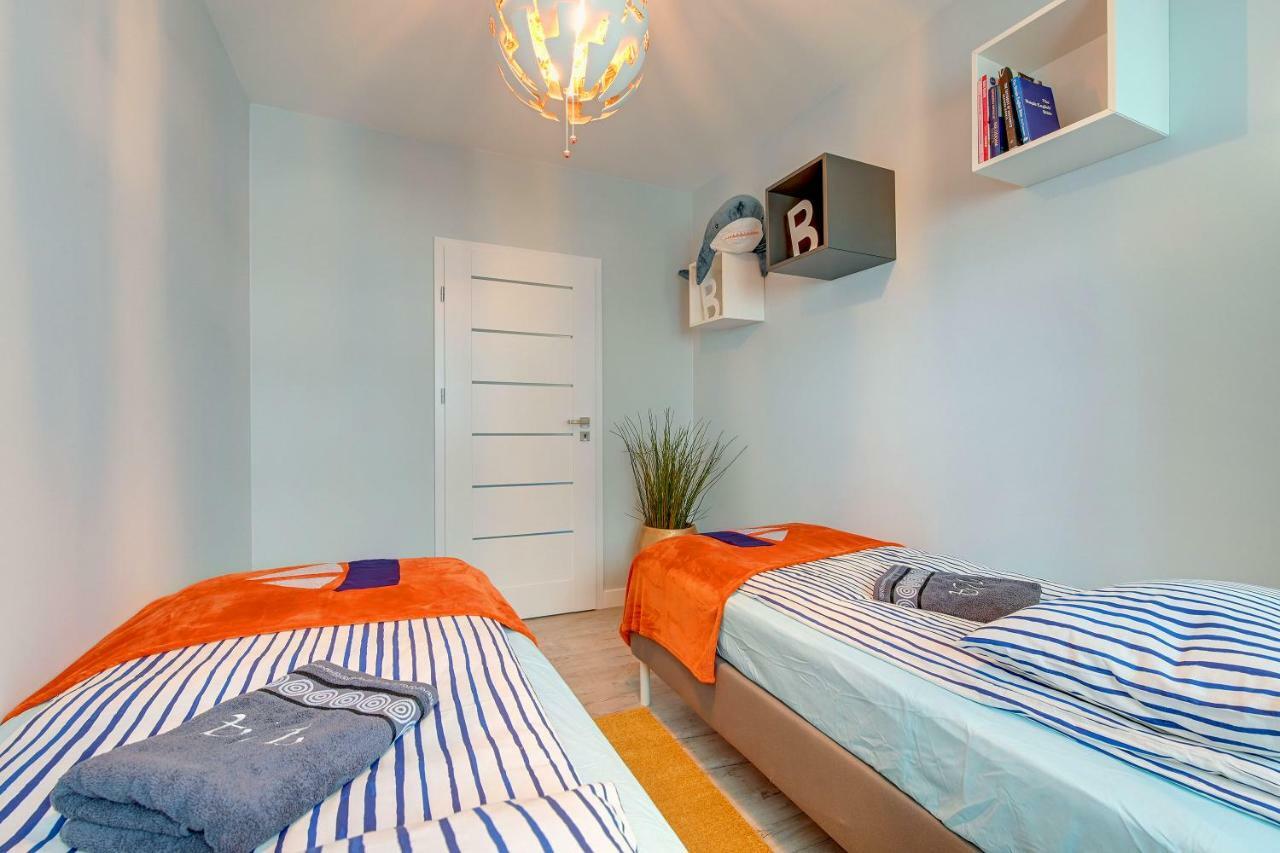 Via Apartments Deluxe กดัญสก์ ภายนอก รูปภาพ
