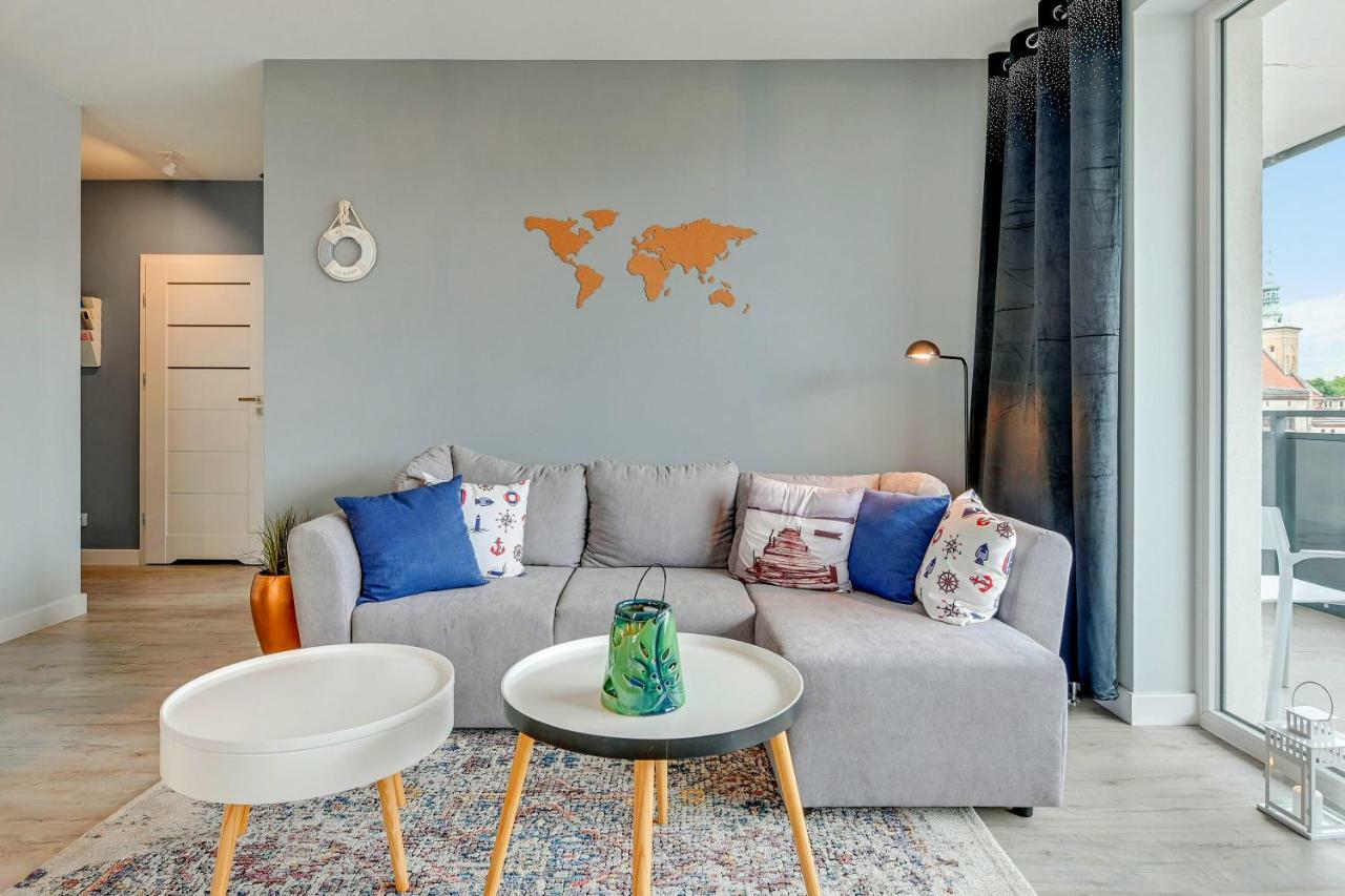 Via Apartments Deluxe กดัญสก์ ภายนอก รูปภาพ