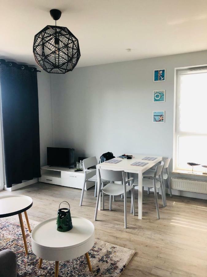 Via Apartments Deluxe กดัญสก์ ภายนอก รูปภาพ