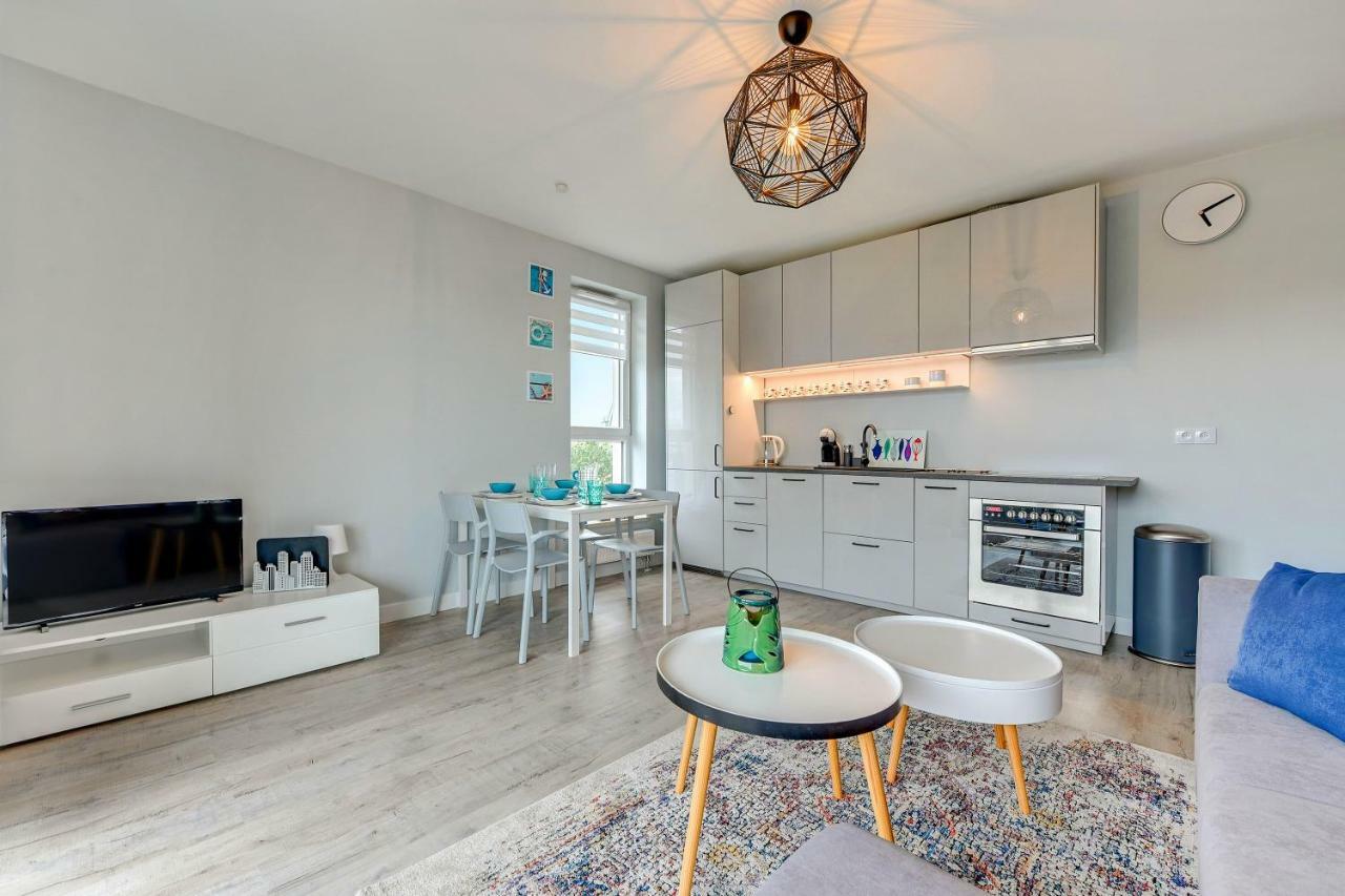Via Apartments Deluxe กดัญสก์ ภายนอก รูปภาพ