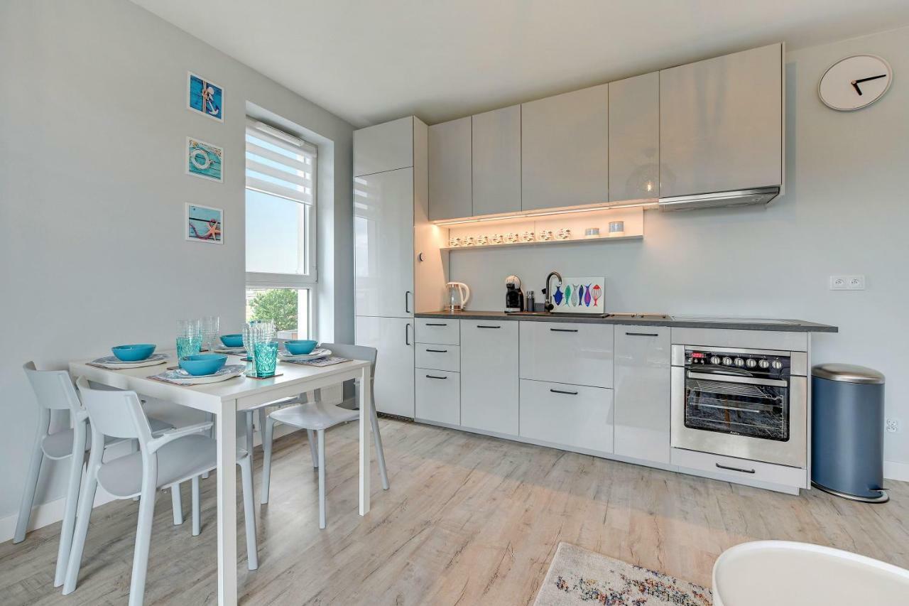 Via Apartments Deluxe กดัญสก์ ภายนอก รูปภาพ